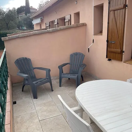 L'ecrin De Sauge- Jolie Terrasse Apartment Greoux-les-Bains